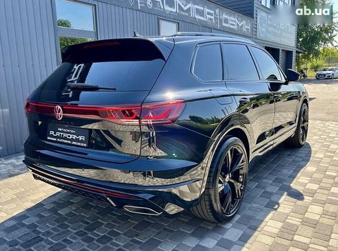 Volkswagen Touareg 2023 - фото 12
