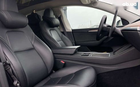 Tesla Model Y 2023 - фото 18