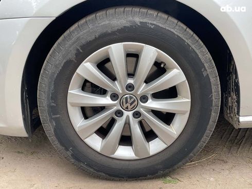 Volkswagen Passat 2014 серый - фото 11