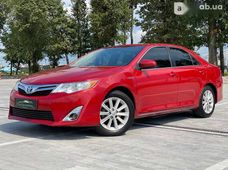 Продаж вживаних Toyota Camry 2014 року - купити на Автобазарі