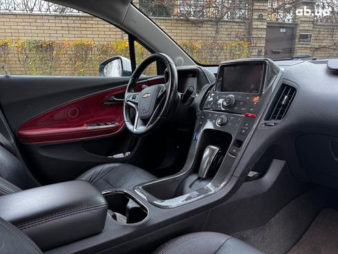 Chevrolet Volt 2012 белый - фото 44