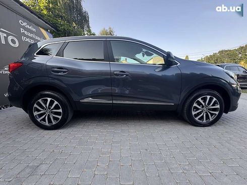 Renault Kadjar 2021 - фото 20