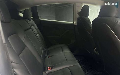 Tesla Model Y 2023 - фото 16