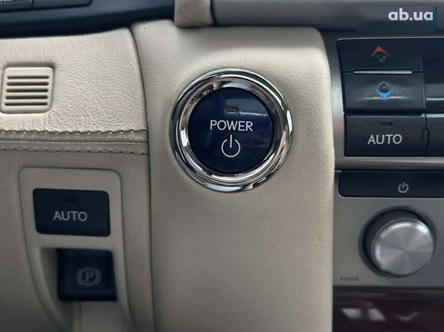 Lexus LS 2014 - фото 28