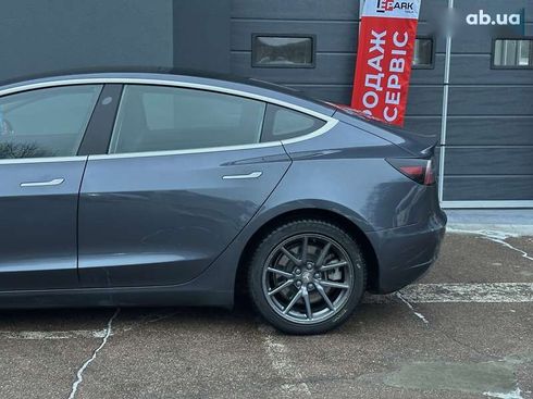 Tesla Model 3 2019 - фото 6