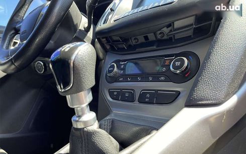 Ford Focus 2014 - фото 19