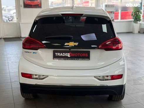 Chevrolet Bolt 2017 - фото 11