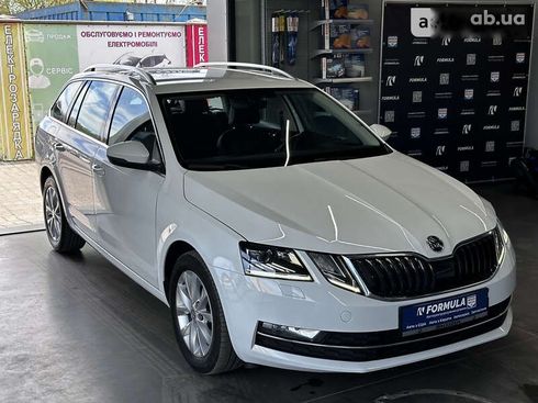 Skoda Octavia 2019 - фото 2