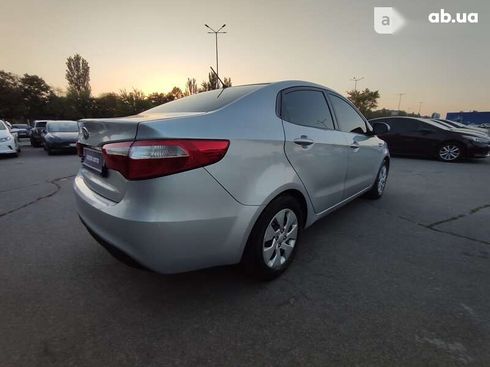 Kia Rio 2012 - фото 7