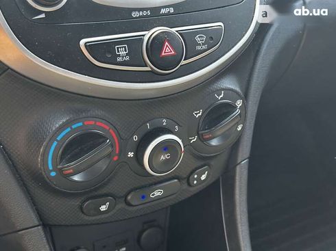 Hyundai Accent 2013 - фото 20