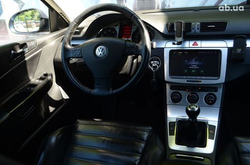 Volkswagen Passat 2007 синий - фото 8