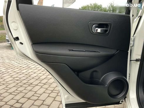 Nissan Qashqai 2010 - фото 27