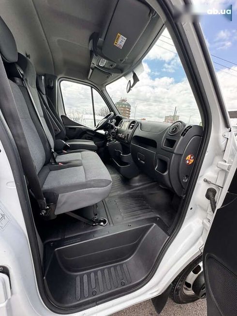 Renault Master 2019 - фото 14