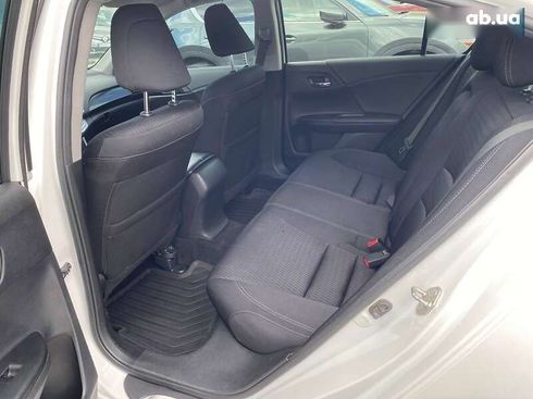 Honda Accord 2015 - фото 11