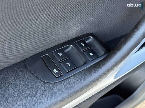 Opel Zafira 2015 - фото 17