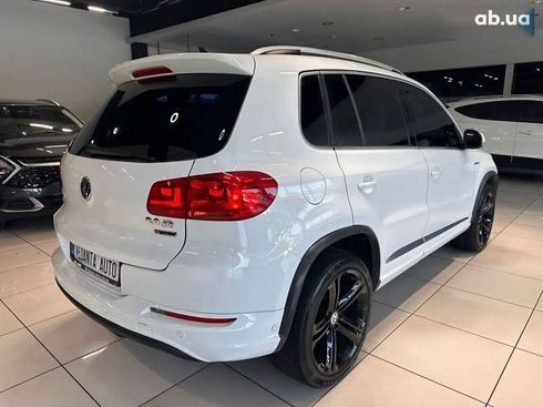 Volkswagen Tiguan 2015 - фото 4