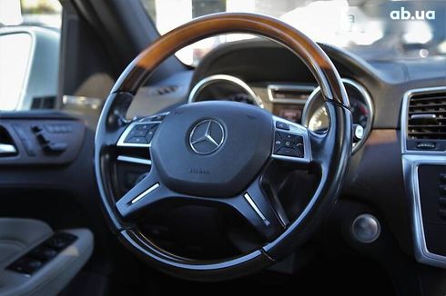 Mercedes-Benz ML 400 2014 - фото 16