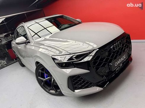 Audi RS Q8 2025 - фото 16