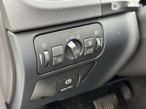 Volvo V60 2011 - фото 16