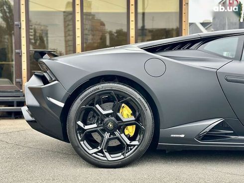 Lamborghini Huracan 2024 - фото 14