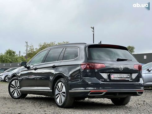 Volkswagen Passat 2021 - фото 6