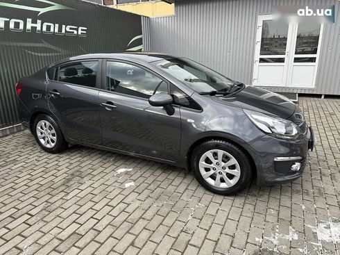 Kia Rio 2017 - фото 10