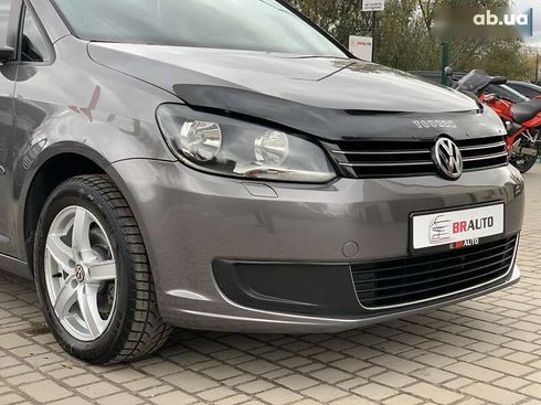 Volkswagen Touran 2011 - фото 8