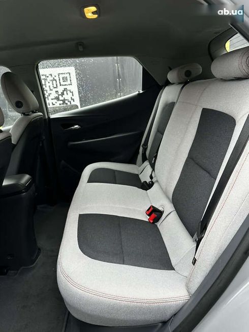 Chevrolet Bolt 2018 - фото 13