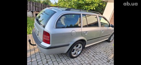 Skoda Octavia 2022 - фото 4