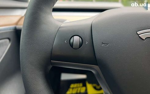 Tesla Model 3 2021 - фото 18