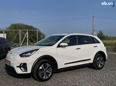 Продаж вживаних Kia Niro у Львові - купити на Автобазарі