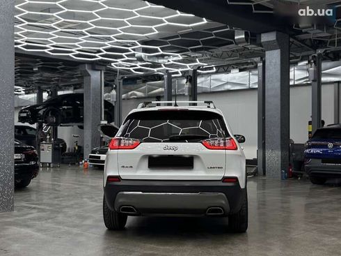 Jeep Cherokee 2019 - фото 7