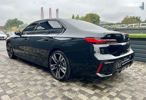 BMW i7 2023 - фото 7
