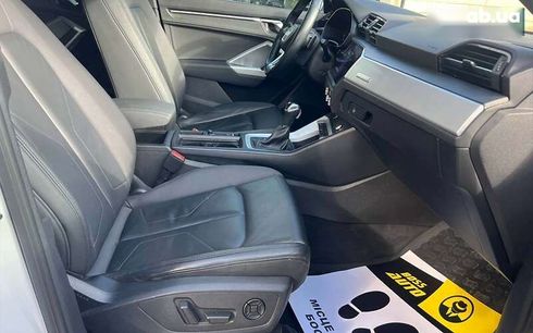 Audi Q3 2020 - фото 22