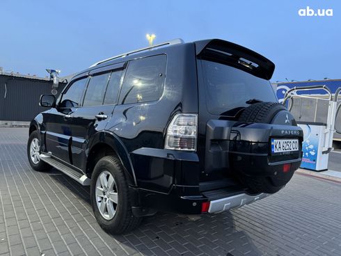 Mitsubishi Pajero Wagon 2008 черный - фото 8