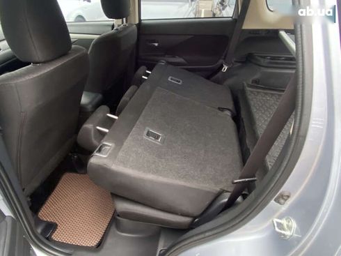 Mitsubishi Outlander 2012 - фото 28