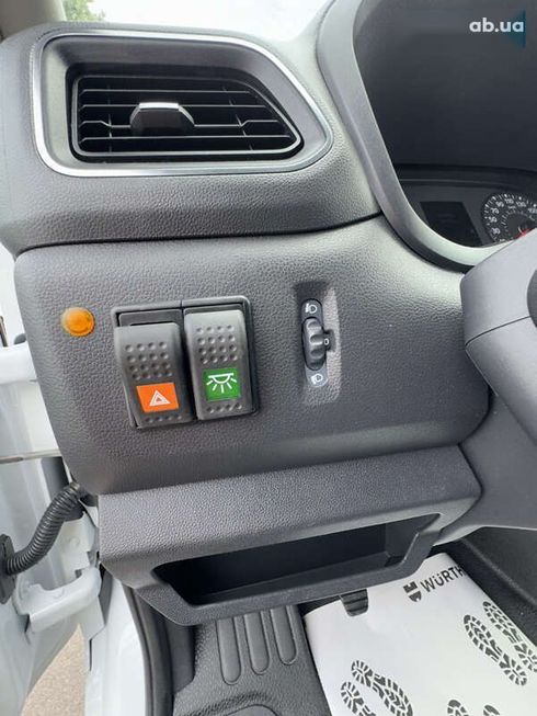Renault Master 2020 - фото 18