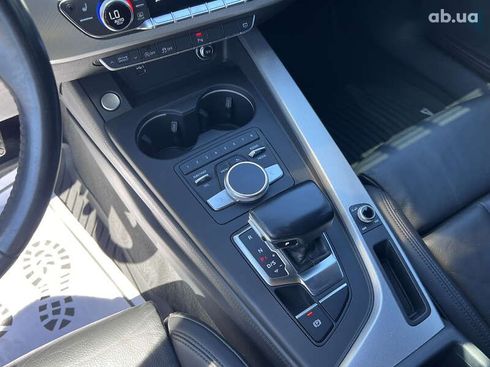 Audi A4 2019 - фото 30
