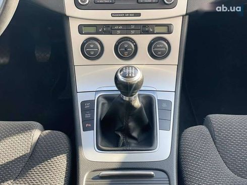 Volkswagen Passat 2008 - фото 18