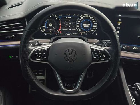 Volkswagen Touareg 2021 - фото 23
