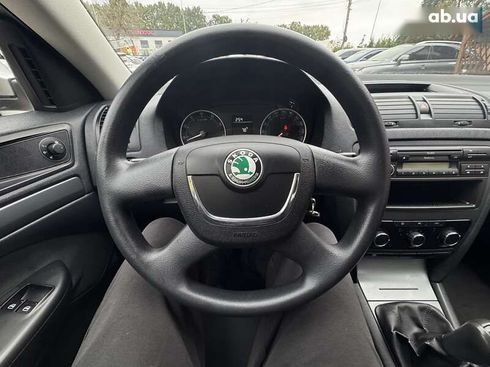 Skoda Octavia 2009 - фото 28