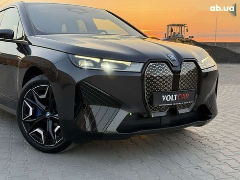 BMW iX 2021 - фото 2