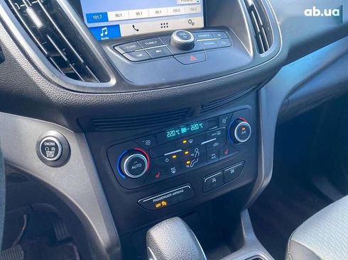 Ford Escape 2018 - фото 16