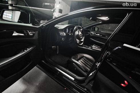 Mercedes-Benz CLS-Класс 2015 черный - фото 15