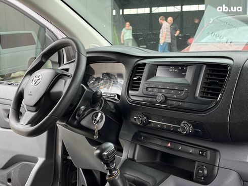 Toyota ProAce 2020 серый - фото 24