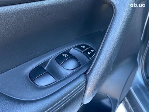 Nissan Rogue 2017 - фото 16