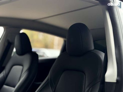 Tesla Model Y 2022 - фото 14