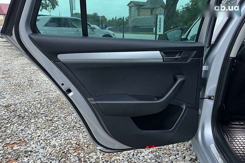 Skoda Superb 2019 - фото 17