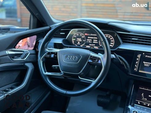 Audi E-Tron 2020 - фото 22