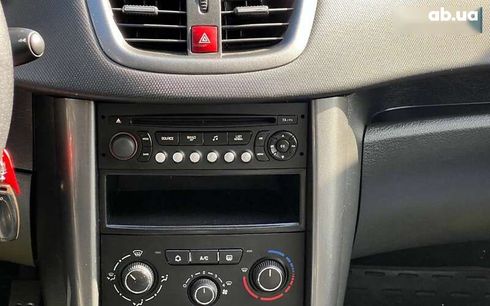 Peugeot 207 2010 - фото 15